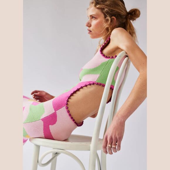 The Wolf Gang Valencia Midi Dress Barbie Pink Candy Floral Small - Picture 3 of 13